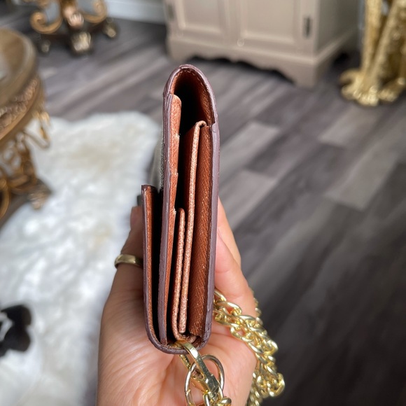 Louis Vuitton continental crossbody - Picture 4 of 10